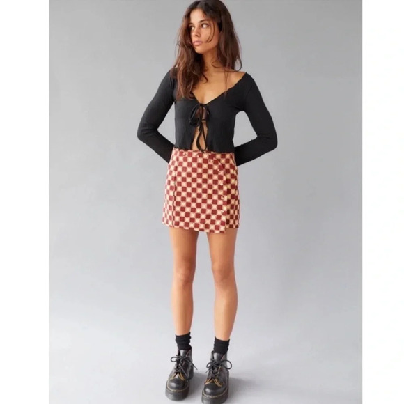 UO Jagger Button-Front Mini Skirt size L - Picture 2 of 9